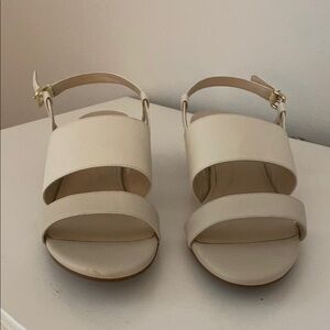 Elegant Cream Women's Sandals